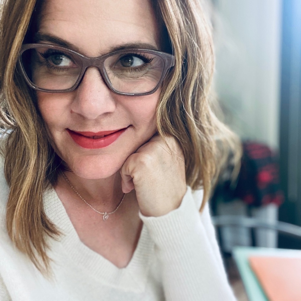 Meet your Posher, Jennifer